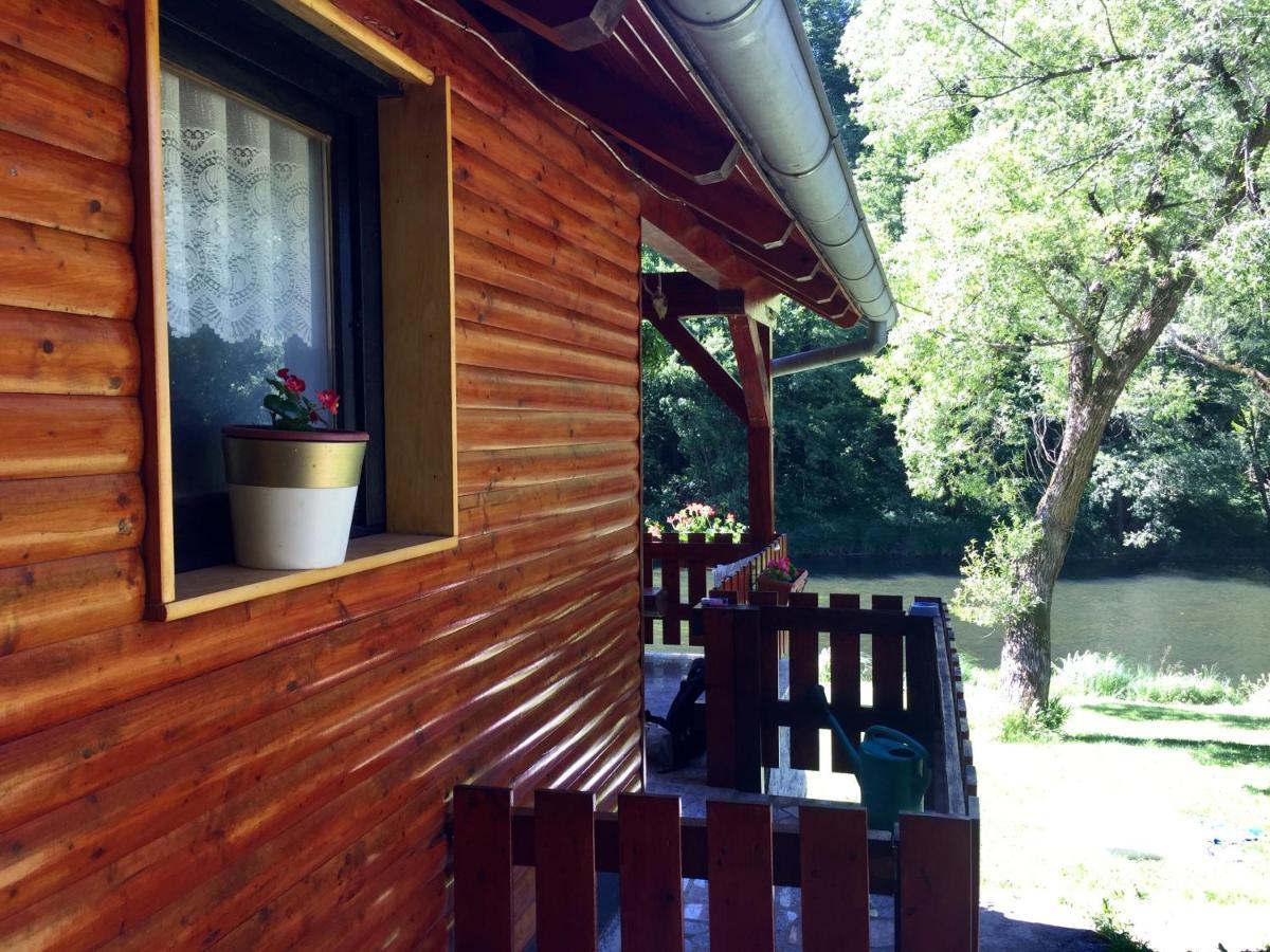 סלוניי Holiday Home Radocaj מראה חיצוני תמונה