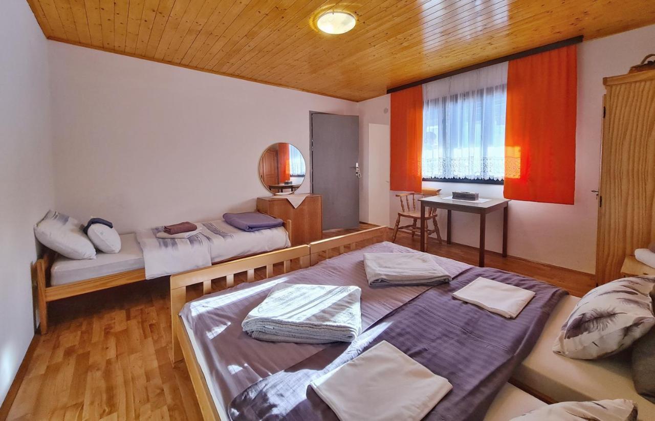 סלוניי Holiday Home Radocaj מראה חיצוני תמונה