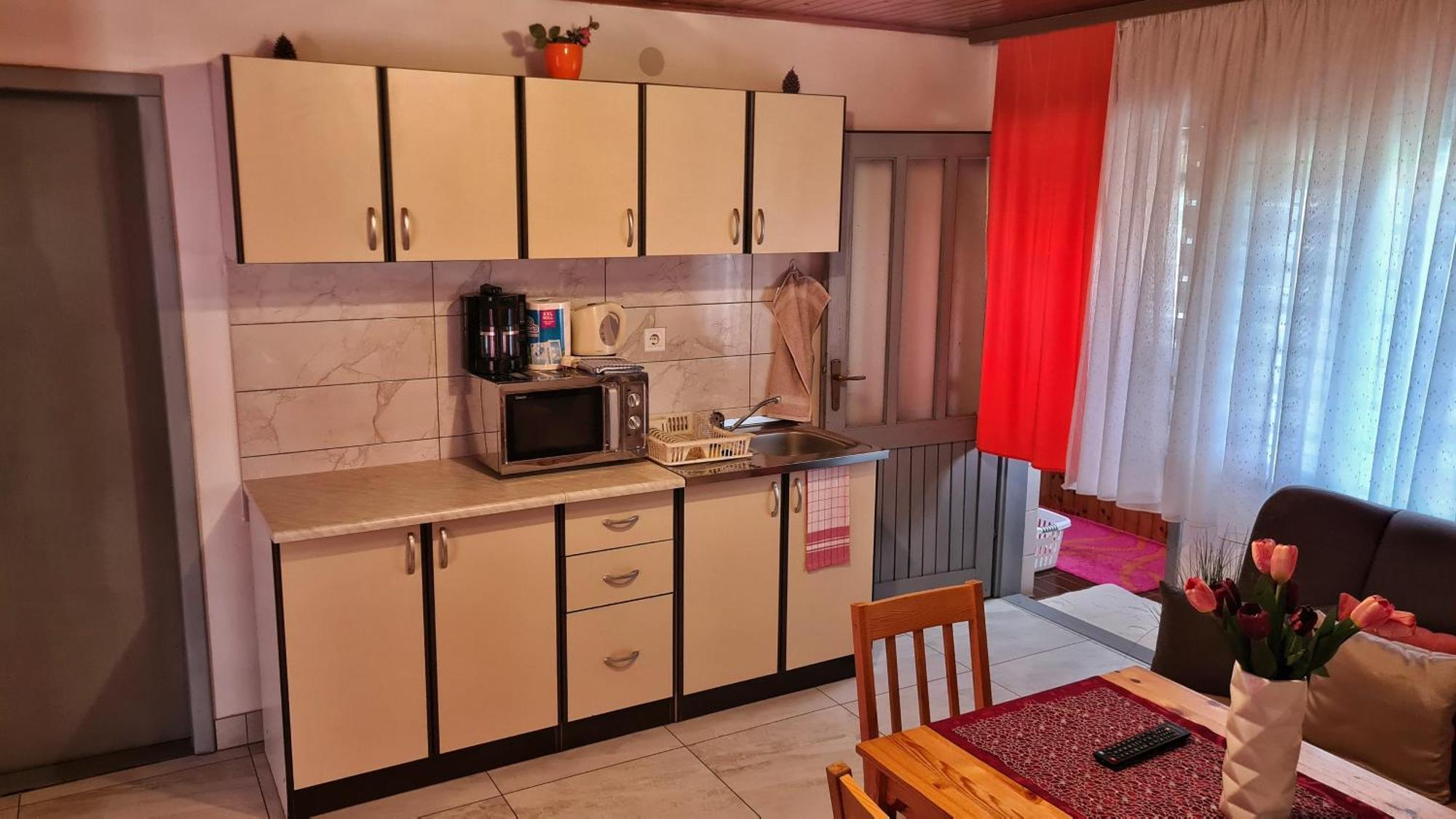 סלוניי Holiday Home Radocaj מראה חיצוני תמונה