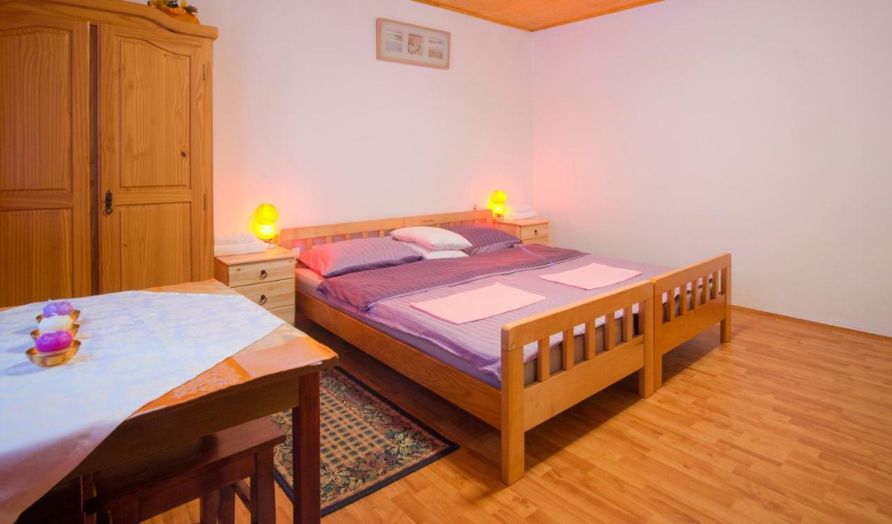 סלוניי Holiday Home Radocaj מראה חיצוני תמונה