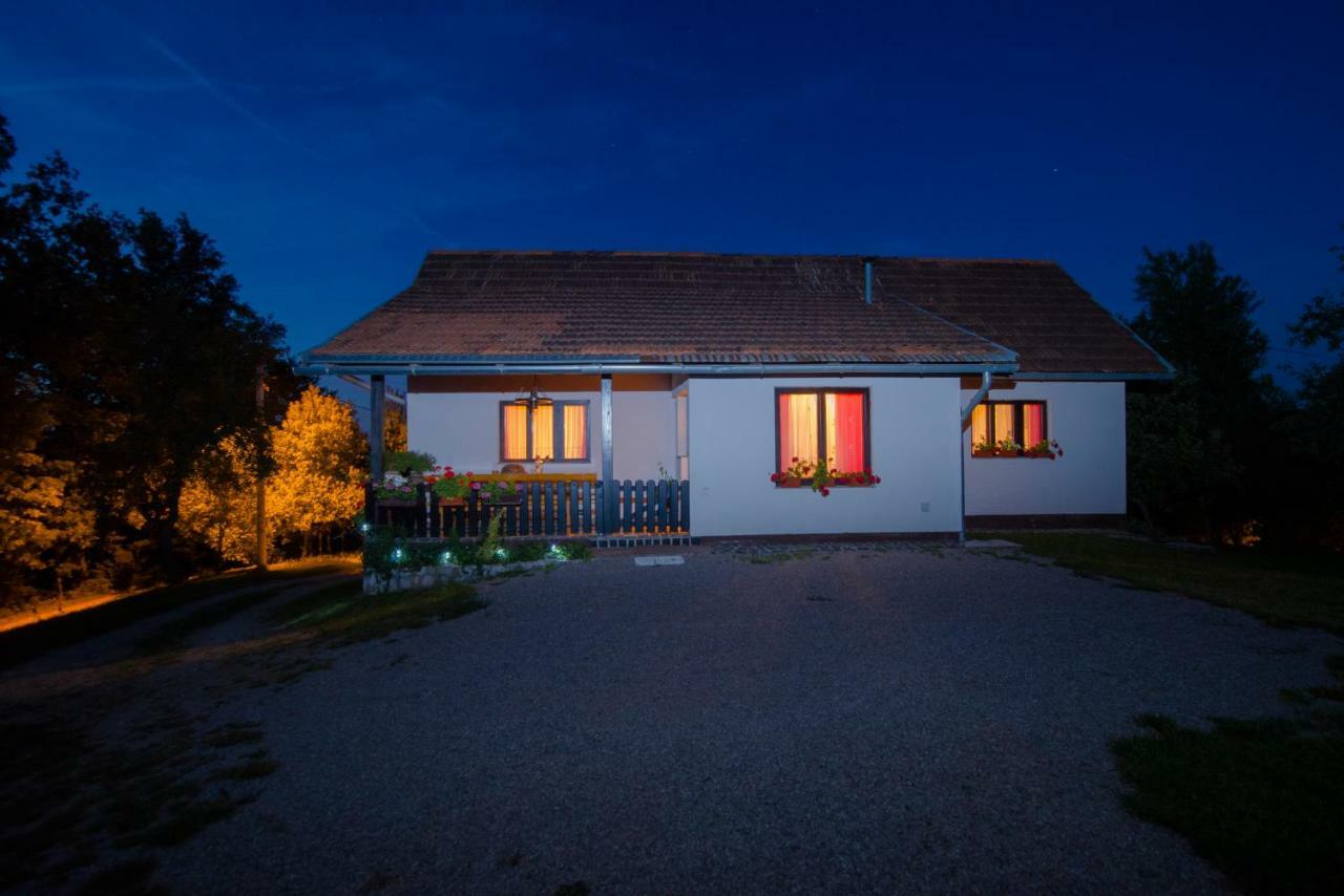 סלוניי Holiday Home Radocaj מראה חיצוני תמונה